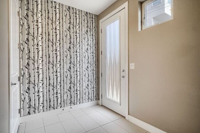 Foto del edificio - 3415 W 16th Ave