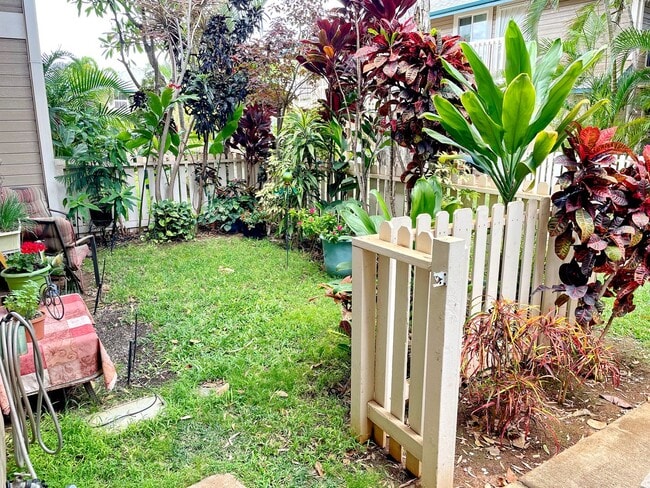 Building Photo - Southpointe - Furnished 2 Bed / 1 Bath Gro...
