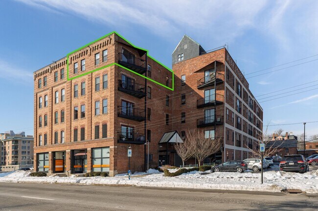 Building Photo - 432 E Rich St