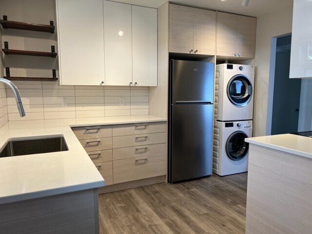 Open shelving, modern custom cabinets. Tons of storage! - 117 E 16th Ave