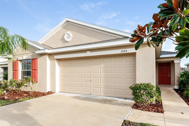 Building Photo - 1505 Climbing Dayflower Dr