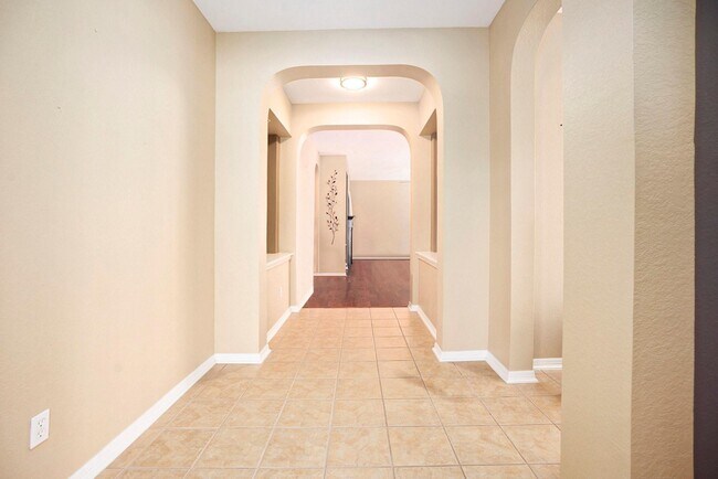 Foto del edificio - 409 Livingstone Ln