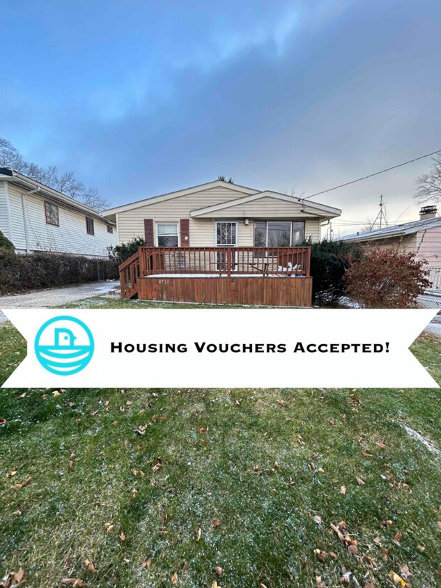 Foto principal - 4737 E 174th St