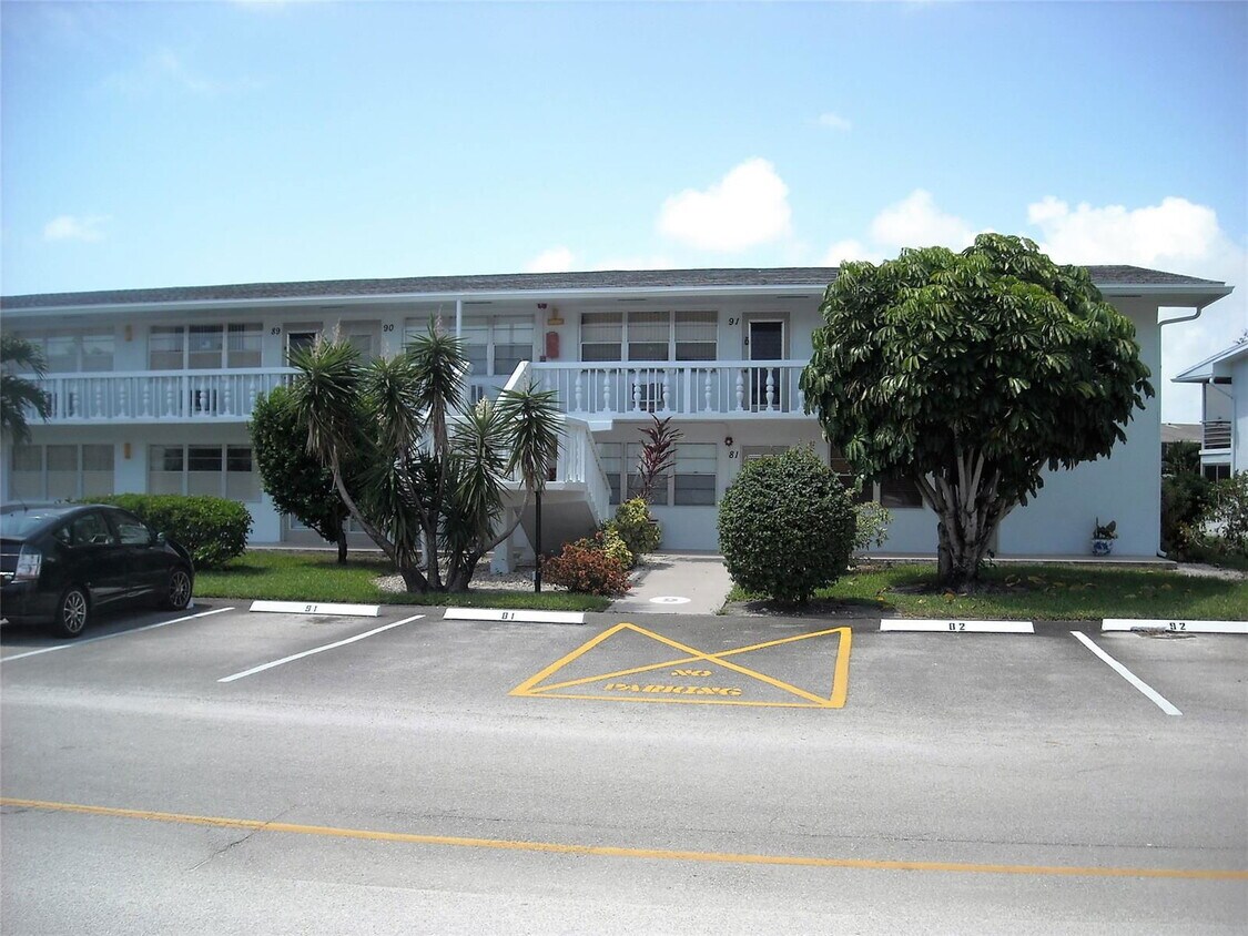 91 Lyndhurst D Unit 91, Deerfield Beach, FL 33442 Condo for Rent in