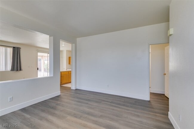 Building Photo - 10901 Napa Ridge Dr