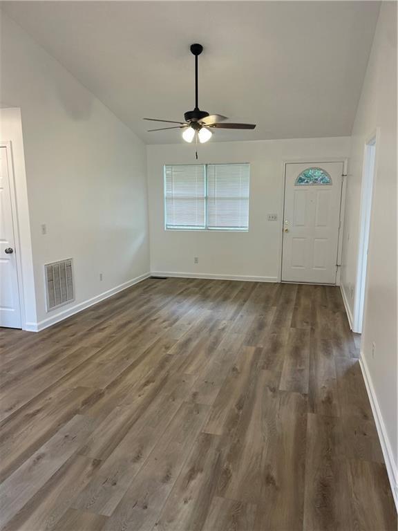 Foto del edificio - 23 Weeping Willow Ln
