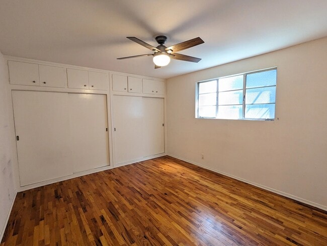 Building Photo - 8120 Norton Ave