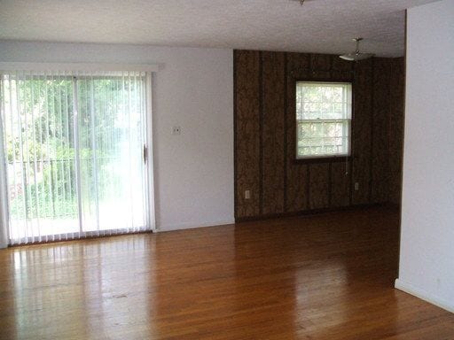 Building Photo - 6002 Brandon Ave