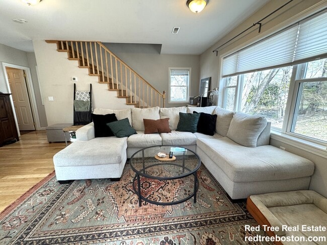 Building Photo - 4 N Crescent Circuit