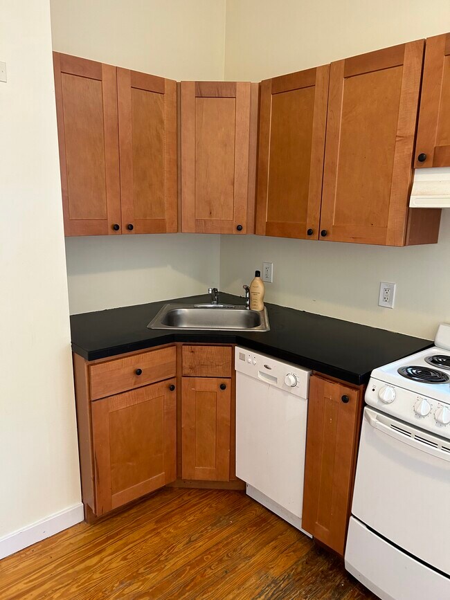 Foto del edificio - 2749 Harper St