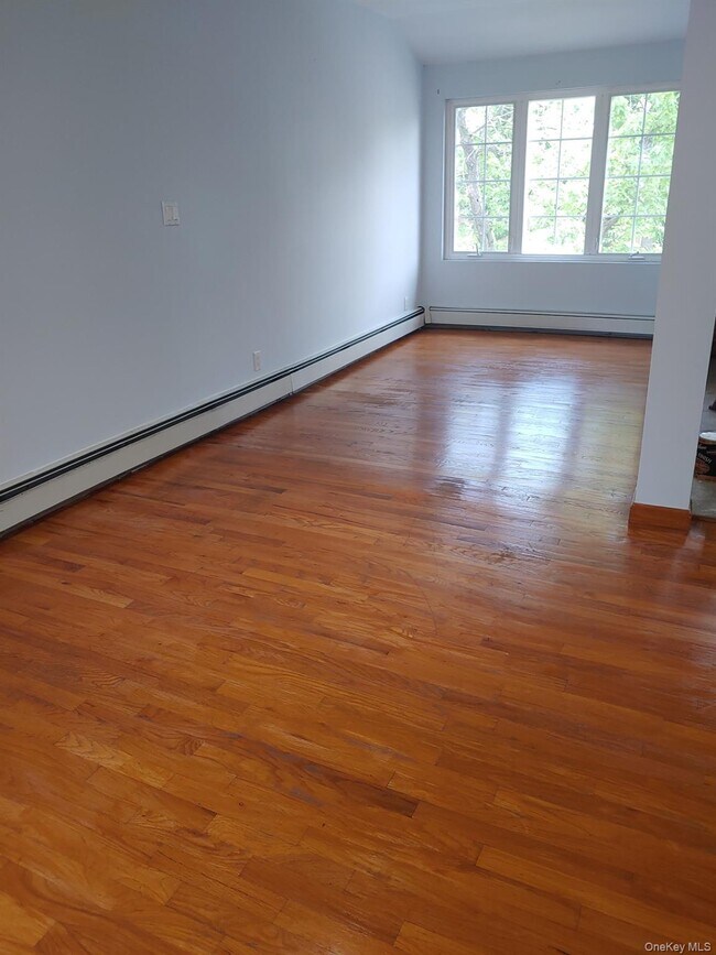 Foto del edificio - 86-32 231st St