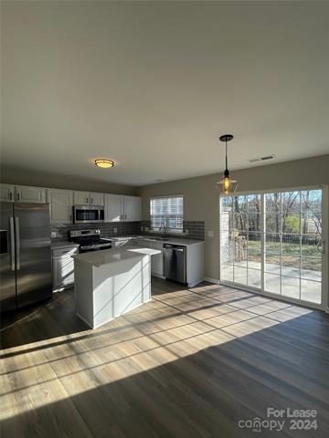 Building Photo - 12124 Bobhouse Dr