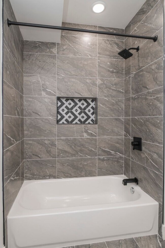 Photo - 3312 W Cumberland St Apartment