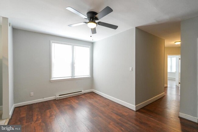 Building Photo - 7401 Andrews Ave