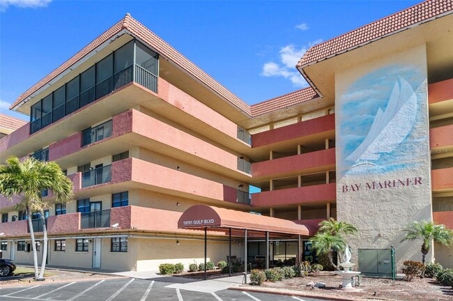 Foto del edificio - 19701 Gulf Blvd