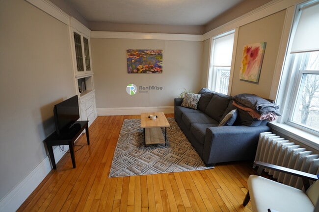 Photo - 228 South St Apartment