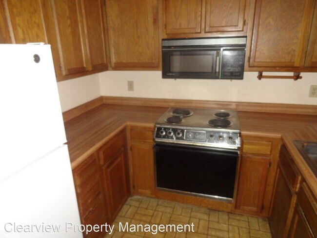 Building Photo - 2 br, 2 bath Condo - 1904-5 Tyron Dr
