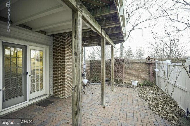 Building Photo - 10501 Chancery Ct