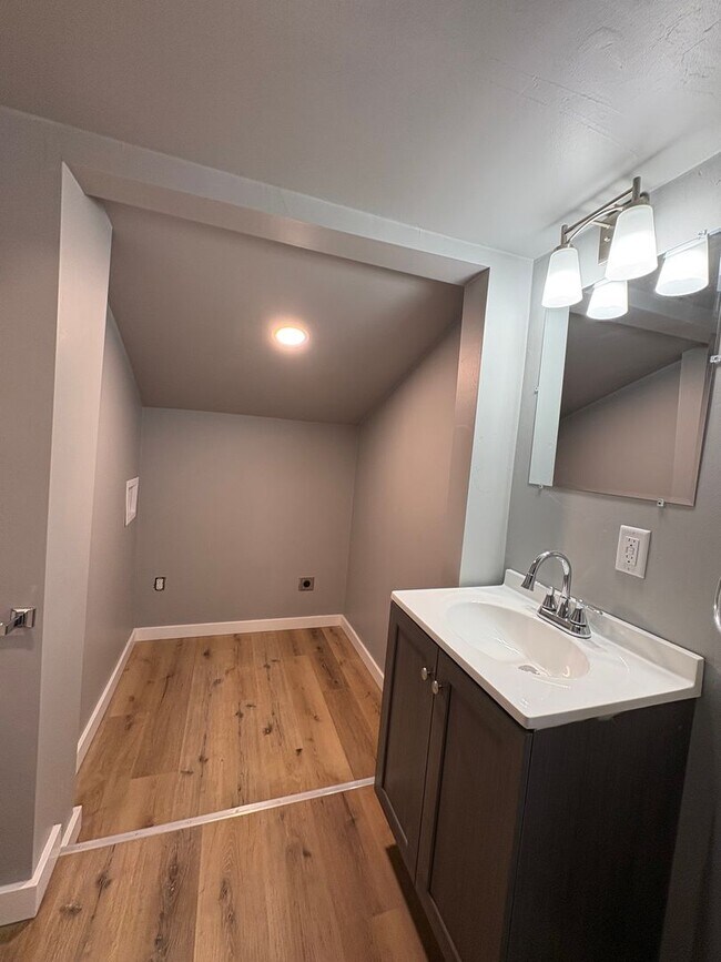 Foto del edificio - 315-317 Smith