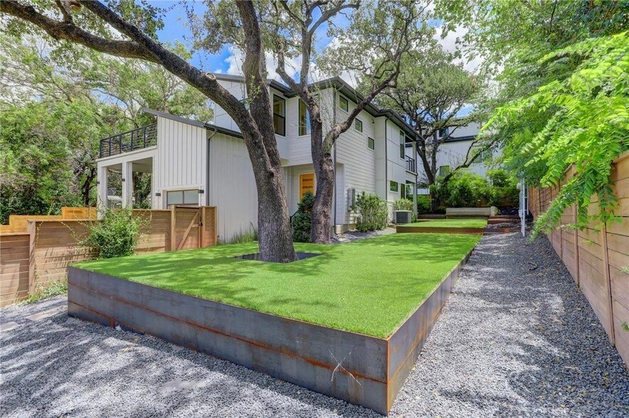 Foto principal - 2711 S 5th St