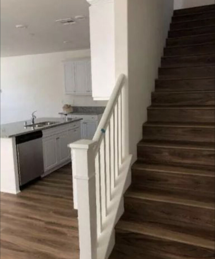 Foto principal - 7466 Jersey St