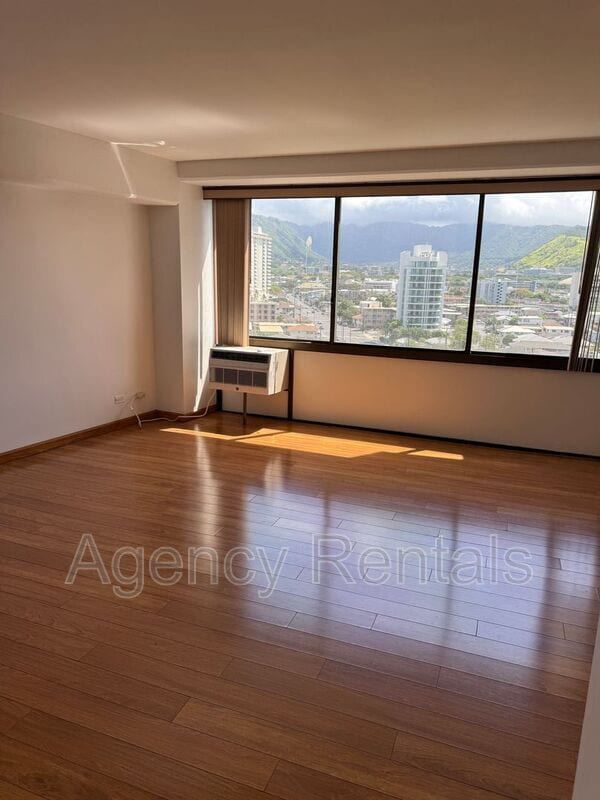 Photo - 2333 Kapiolani Blvd Apartment