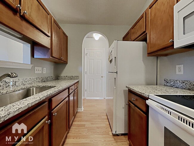 Building Photo - 6012 Bradford Ct