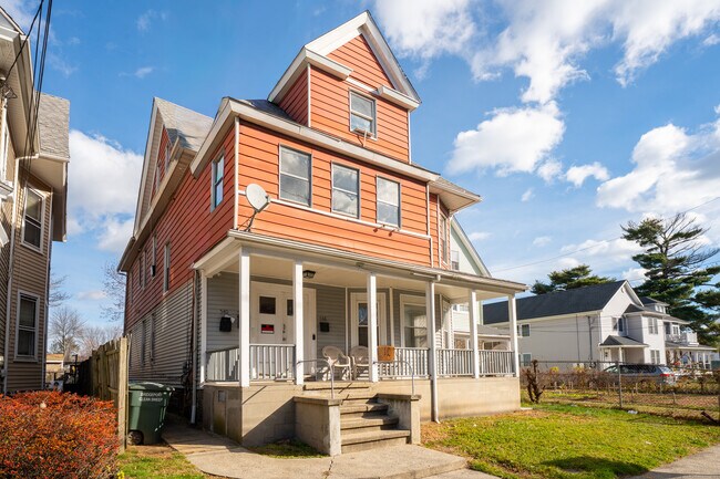 Foto del edificio - 540 Laurel Ave