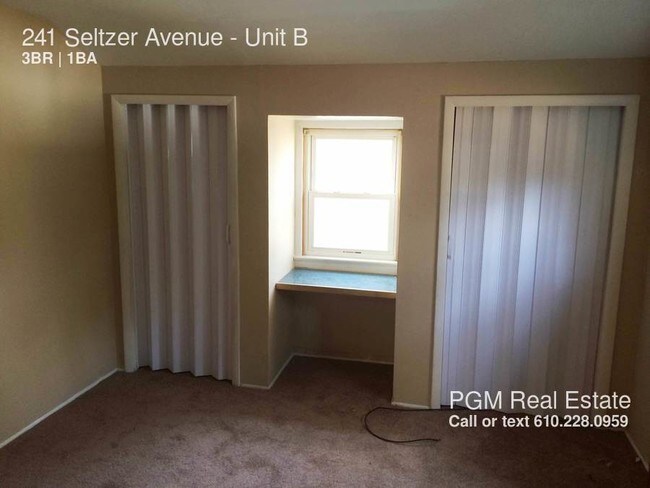 Building Photo - 241 Seltzer Ave