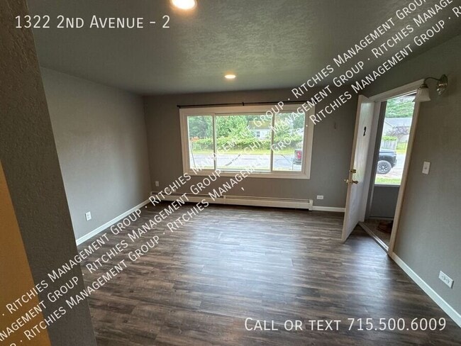 Building Photo - 1322 2nd Ave