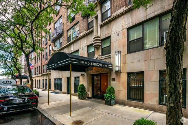Foto del edificio - Southgate Cooperative