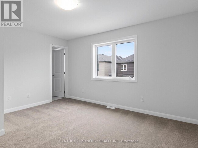 Building Photo - 933 Athenry Ct