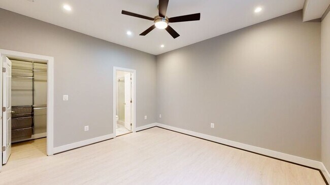 Foto del edificio - 625 Park Rd NW