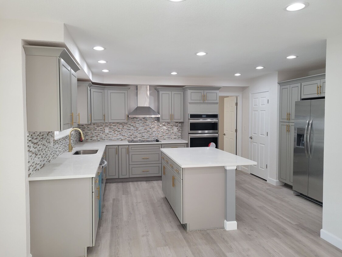 Foto principal - 12276 E Harvard Dr