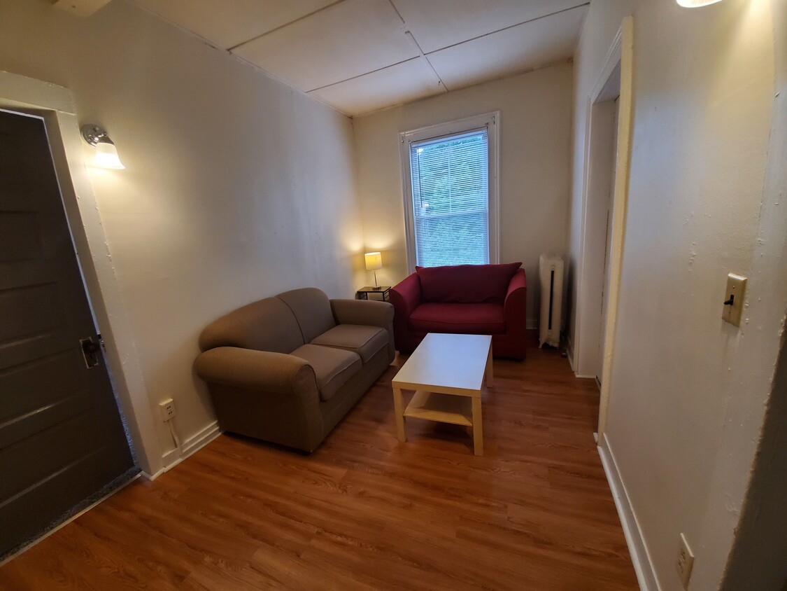Living Room - 519 E Buffalo St