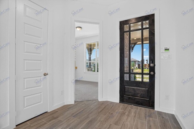 Building Photo - 620 Godley Rnch