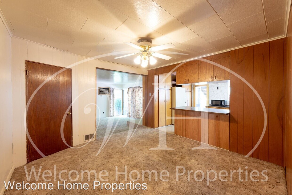 Primary Photo - 916 Penrose Ave