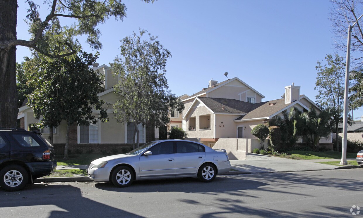 Primary Photo - 508-514 Williamson Ave