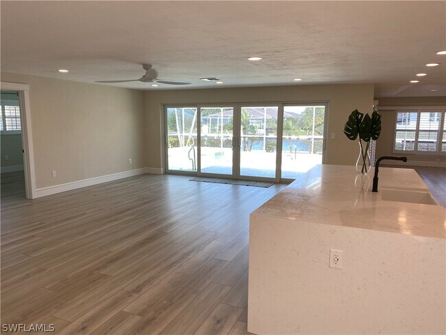 Building Photo - 14730 Eden St