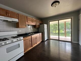 Building Photo - 251 Elmwood Ave