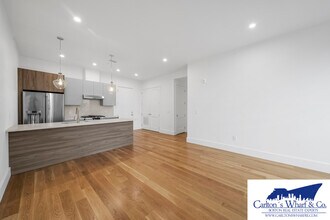 Building Photo - 218 Old Colony Ave