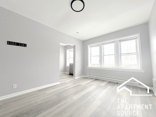 Foto del edificio - 6226 S Western Ave