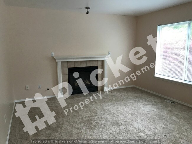 Building Photo - Charming Ridgetop 3 bedroom