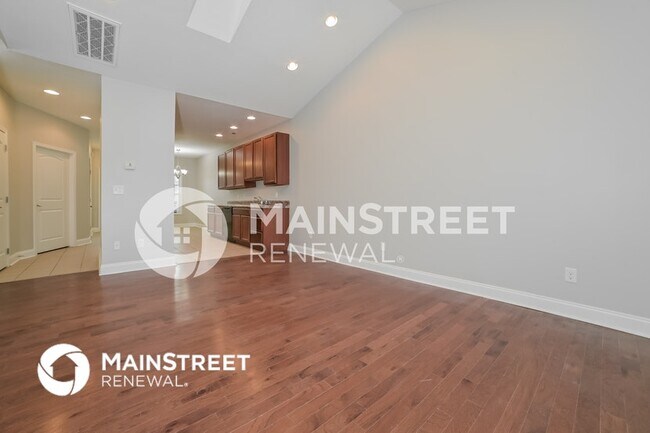 Foto del edificio - 7012 Edon Hall Way