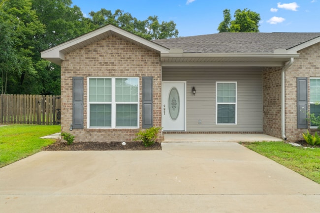 Building Photo - 8459 Crissy Ln