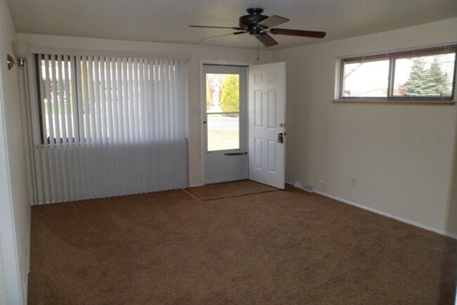 Foto del edificio - 2 bedroom, 1 bathroom home in Wheat Ridge ...