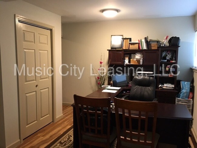 Foto del edificio - 2826 Mashburn Rd