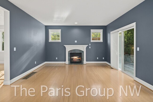 Building Photo - Marvelous Madison Valley Home * Central A/...