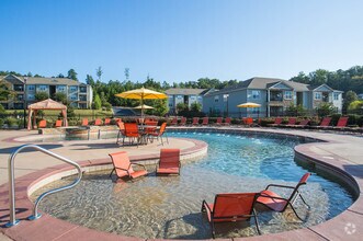 Building Photo - The Gardens on Stadium
