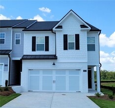 Building Photo - 310 Sound Cir